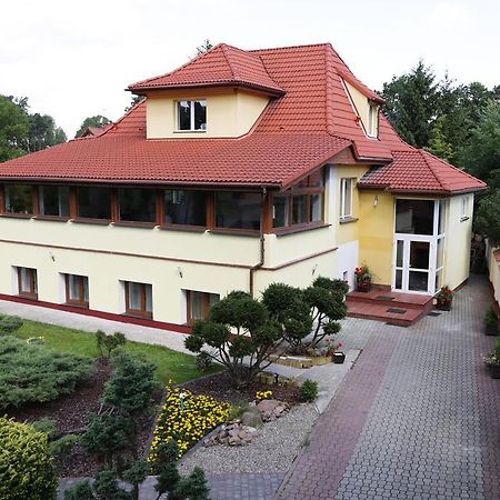 Willa Maksymilian Bed And Breakfast Bromberg Exterior foto