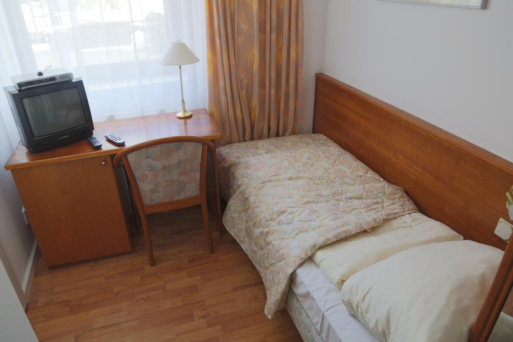 Willa Maksymilian Bed And Breakfast Bromberg Zimmer foto