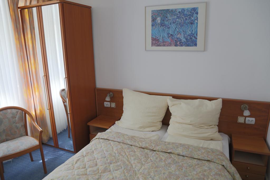 Willa Maksymilian Bed And Breakfast Bromberg Zimmer foto
