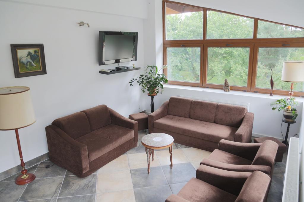 Willa Maksymilian Bed And Breakfast Bromberg Exterior foto